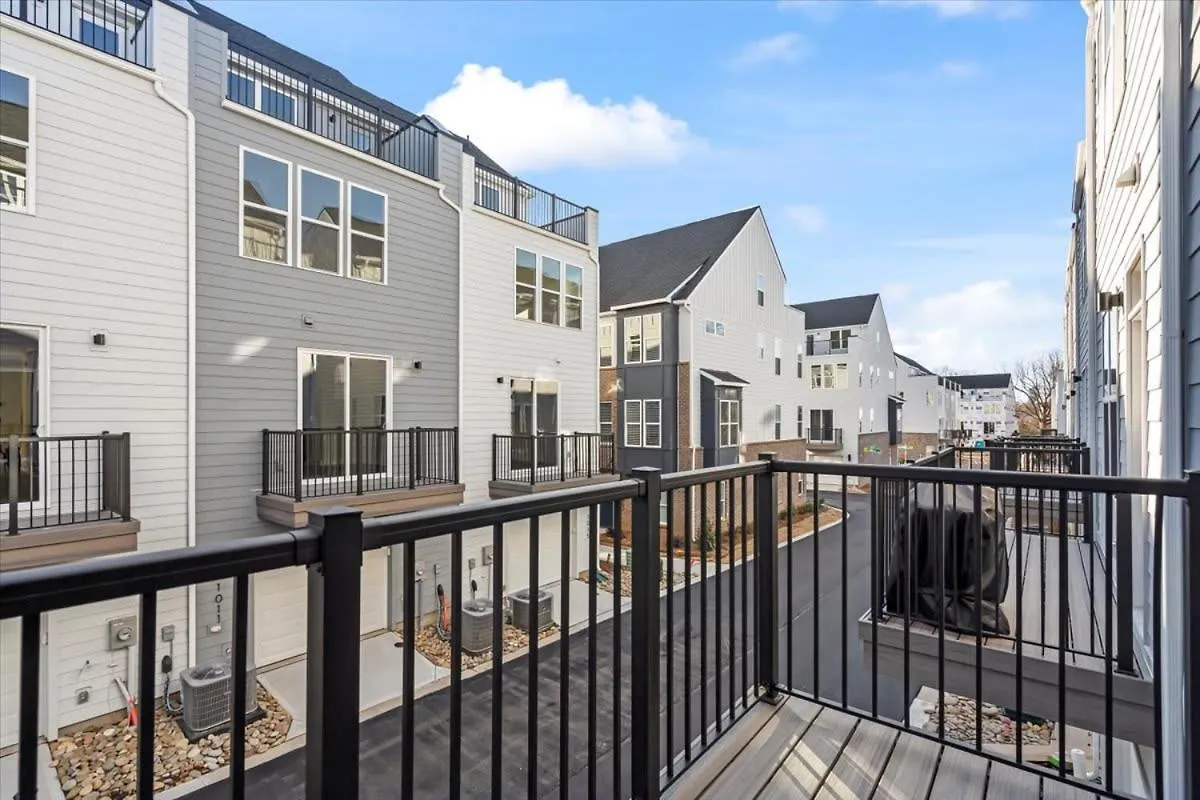 Villa Luxurious King 3Br Townhouse Mins To Uptown Clt! à Charlotte
