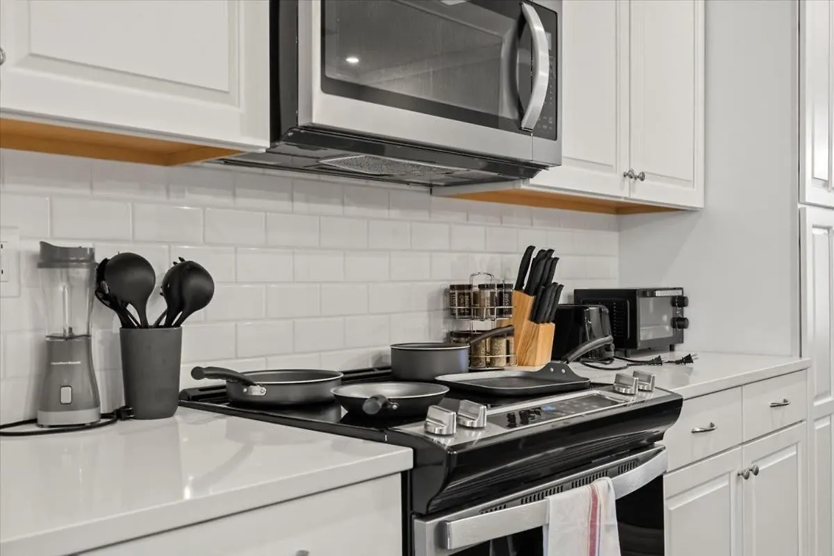 Willa Luxurious King 3Br Townhouse Mins To Uptown Clt! Charlotte 0*,  Stany Zjednoczone Ameryki
