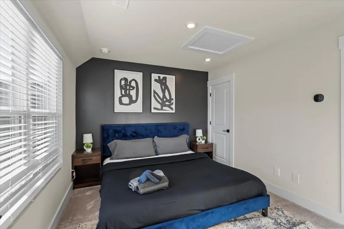 Willa Luxurious King 3Br Townhouse Mins To Uptown Clt! Charlotte 0*,