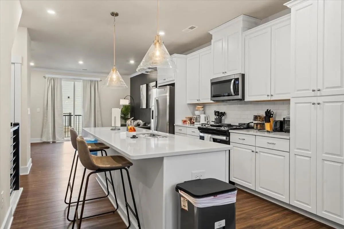 Willa Luxurious King 3Br Townhouse Mins To Uptown Clt! Charlotte Stany Zjednoczone Ameryki