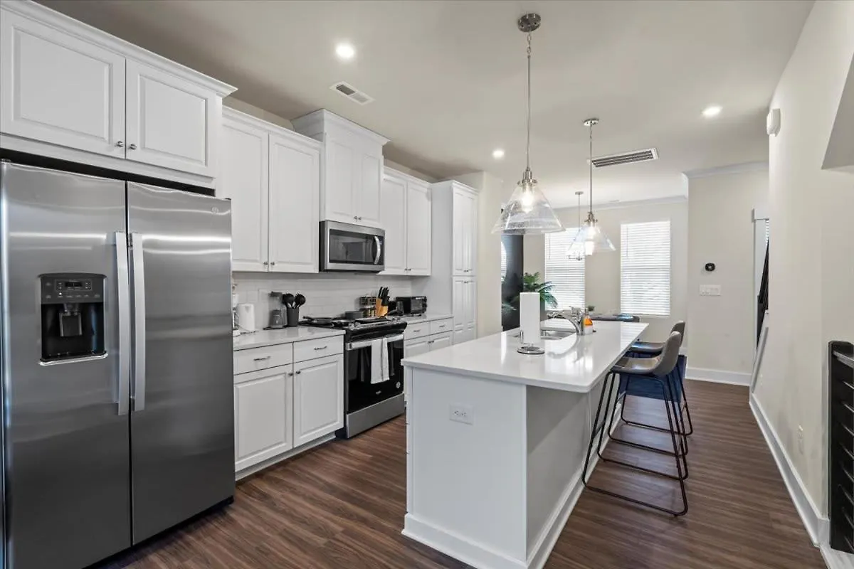 Willa Luxurious King 3Br Townhouse Mins To Uptown Clt! Charlotte Dom wakacyjny