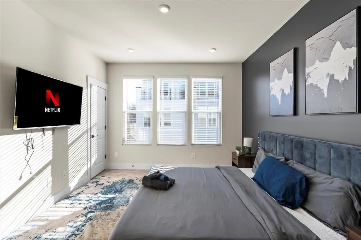 Willa Luxurious King 3Br Townhouse Mins To Uptown Clt! Charlotte Stany Zjednoczone Ameryki